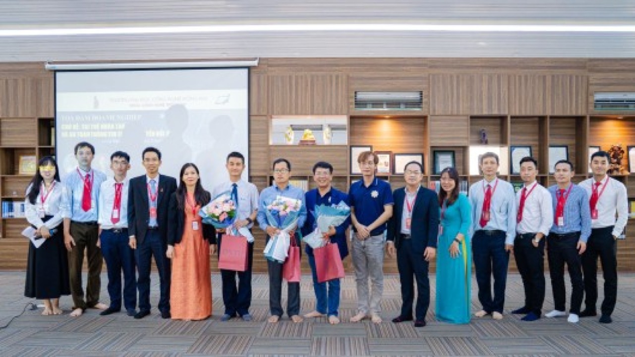 Business Dialogue: Artificial Intelligence and Information Security in Digital Transformation
